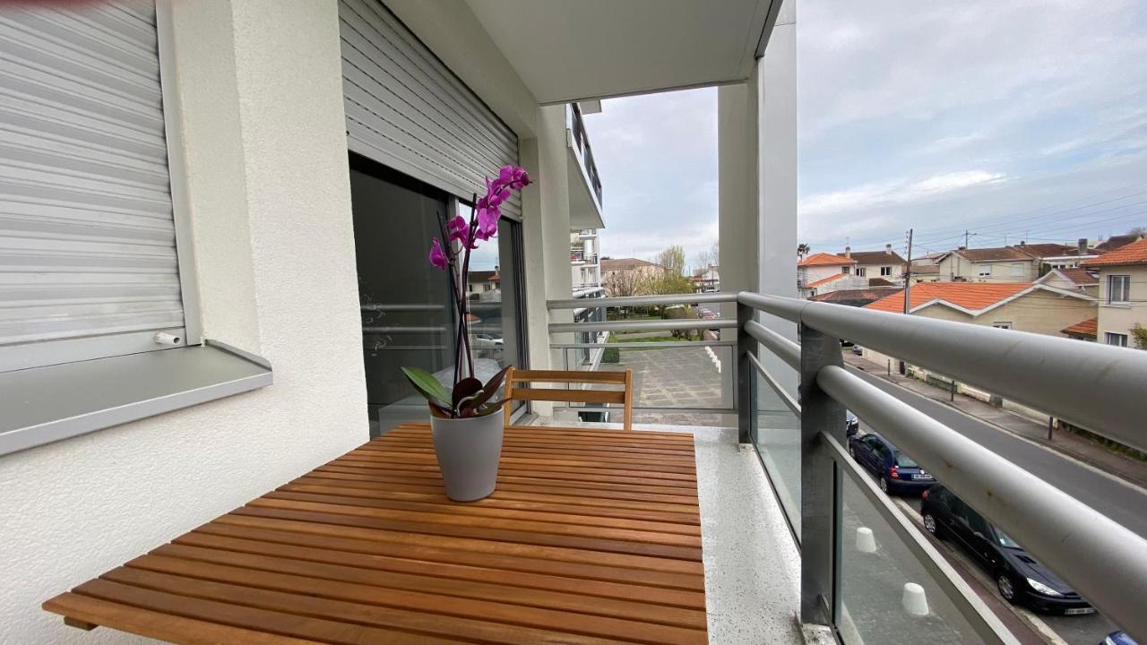 Ferienwohnung Le Cylia Mérignac Exterior foto